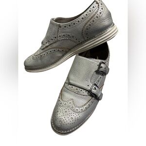 Cole Haan Women’s Silver Wingtip Shoes Size 6